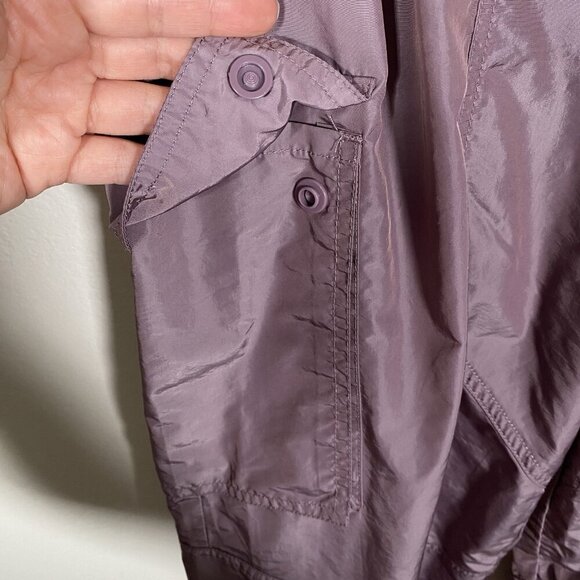 Fabletics Parachute Pant Size M Lightweight Cargo Jogger Windbreaker Plum Shine - Picture 6 of 12